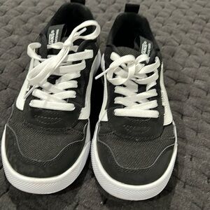 Womens Vans size 8